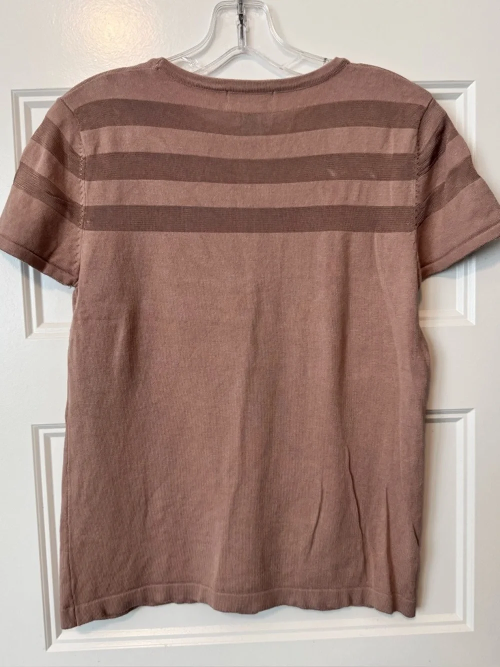 Carmen Marc Valvo Knit Top Short Sleeve Striped Dusty Pink Size Large - Picture 3 of 5